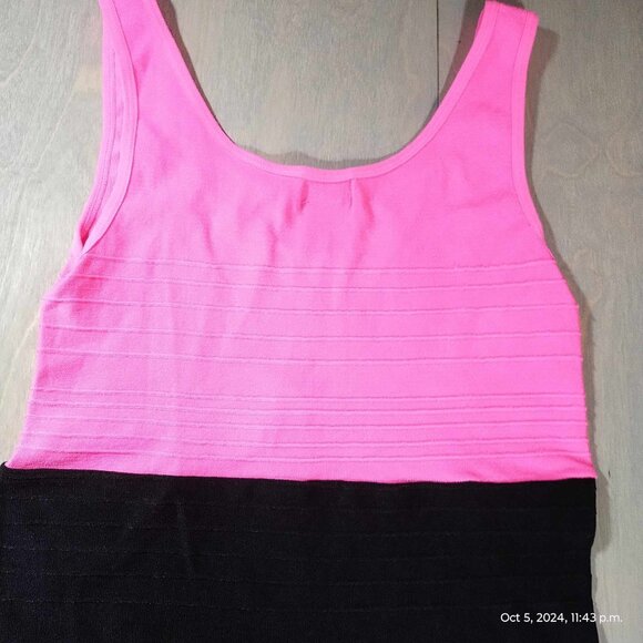 Wet Seal Iconic Body Con dress Y2K Medium/Large, stretchy black and pink halter - Picture 3 of 10